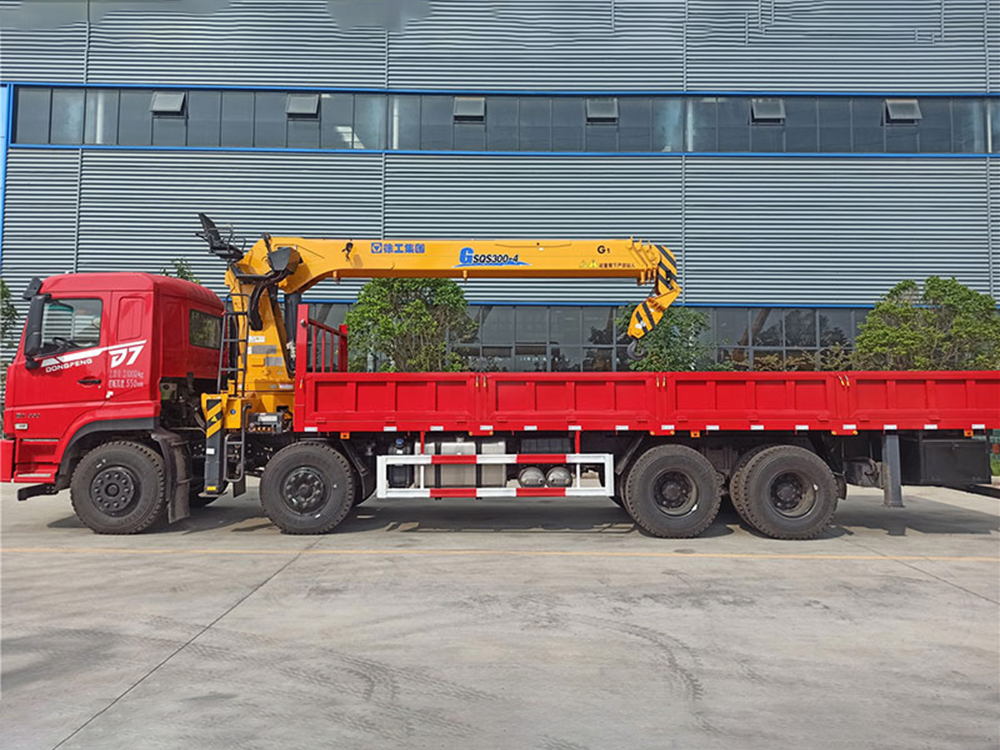 國(guó)六東風(fēng)暢行D7前四后八徐工12噸G系直臂吊機(jī)隨車(chē)吊