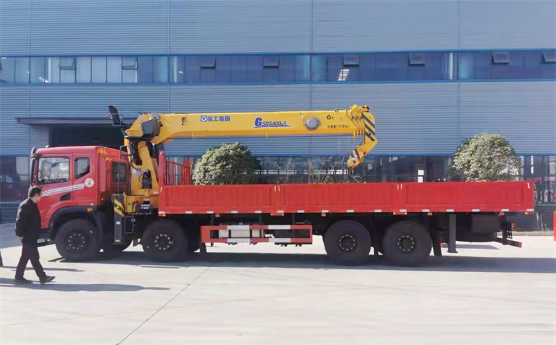  東風華神DV5 前四后八 300馬力 徐工16噸隨車吊